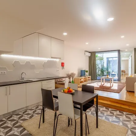 Yellow - Minho's Guest Apartment Braga