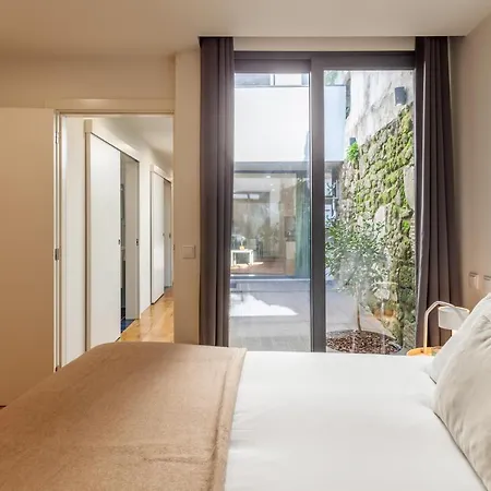 Yellow - Minho's Guest Apartment Braga